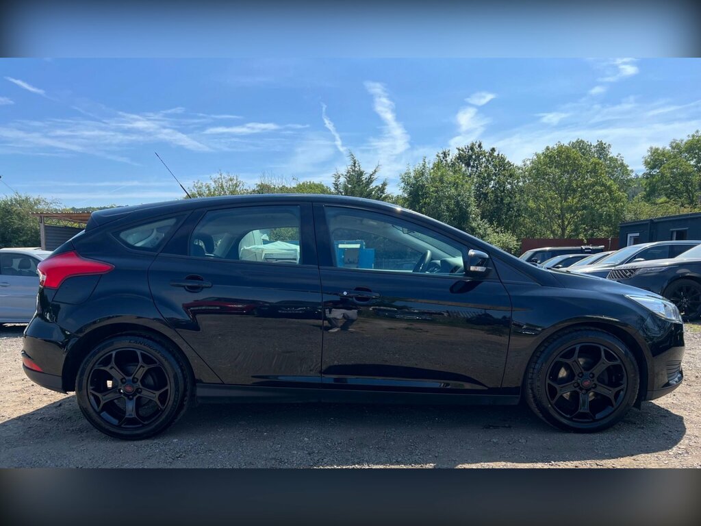 Ford Focus 1.5 Tdci Econetic Style Euro 6 Ss Black #6