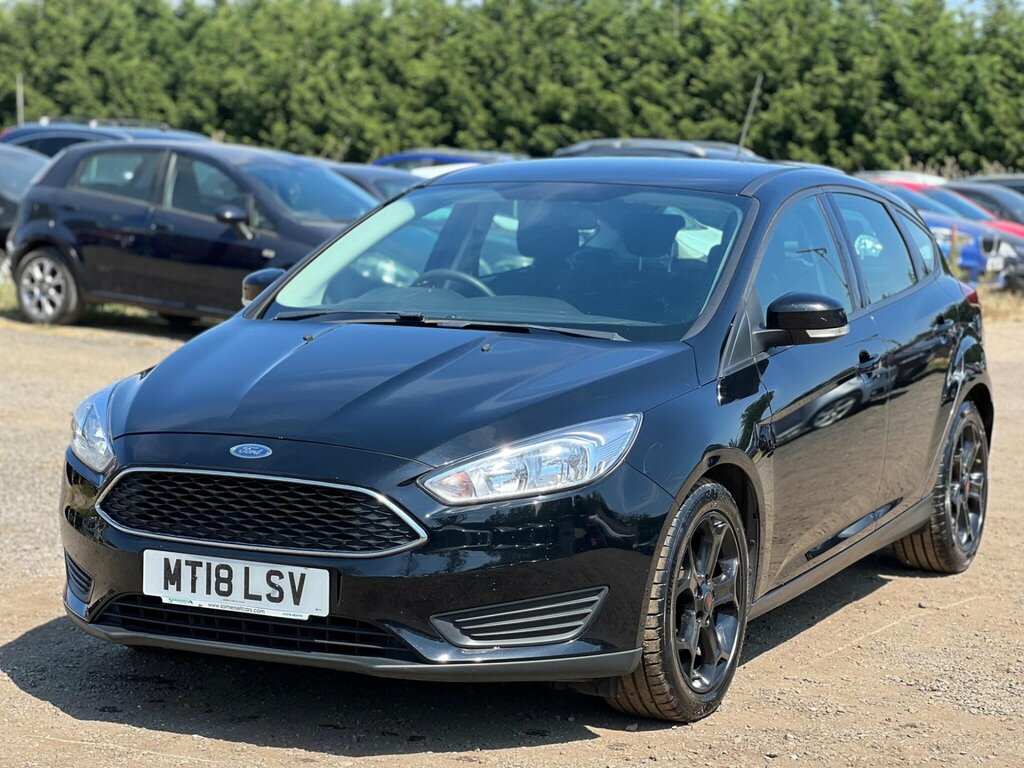 Ford Focus 1.5 Tdci Econetic Style Euro 6 Ss Black #3