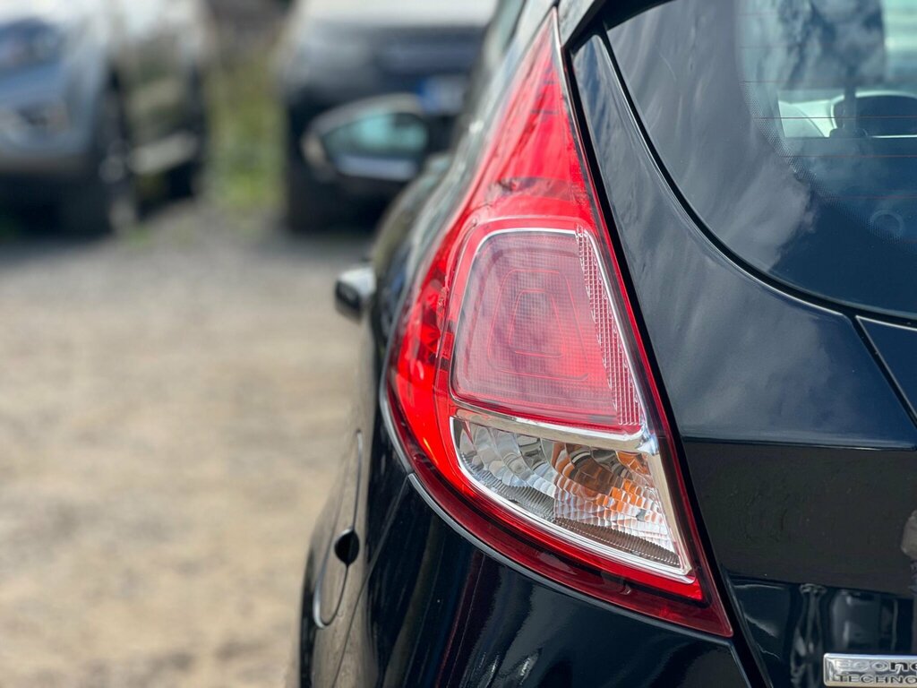 Ford Fiesta 1.6 Ecoboost St-3 Red #22