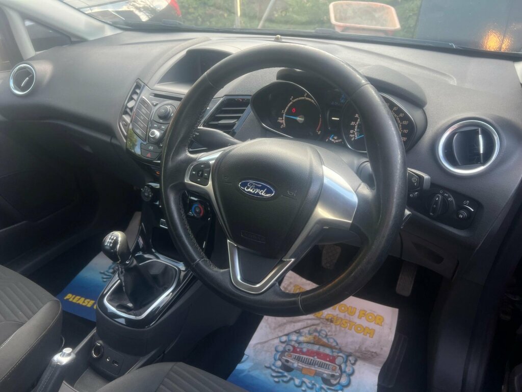 Ford Fiesta 1.6 Ecoboost St-3 Red #25