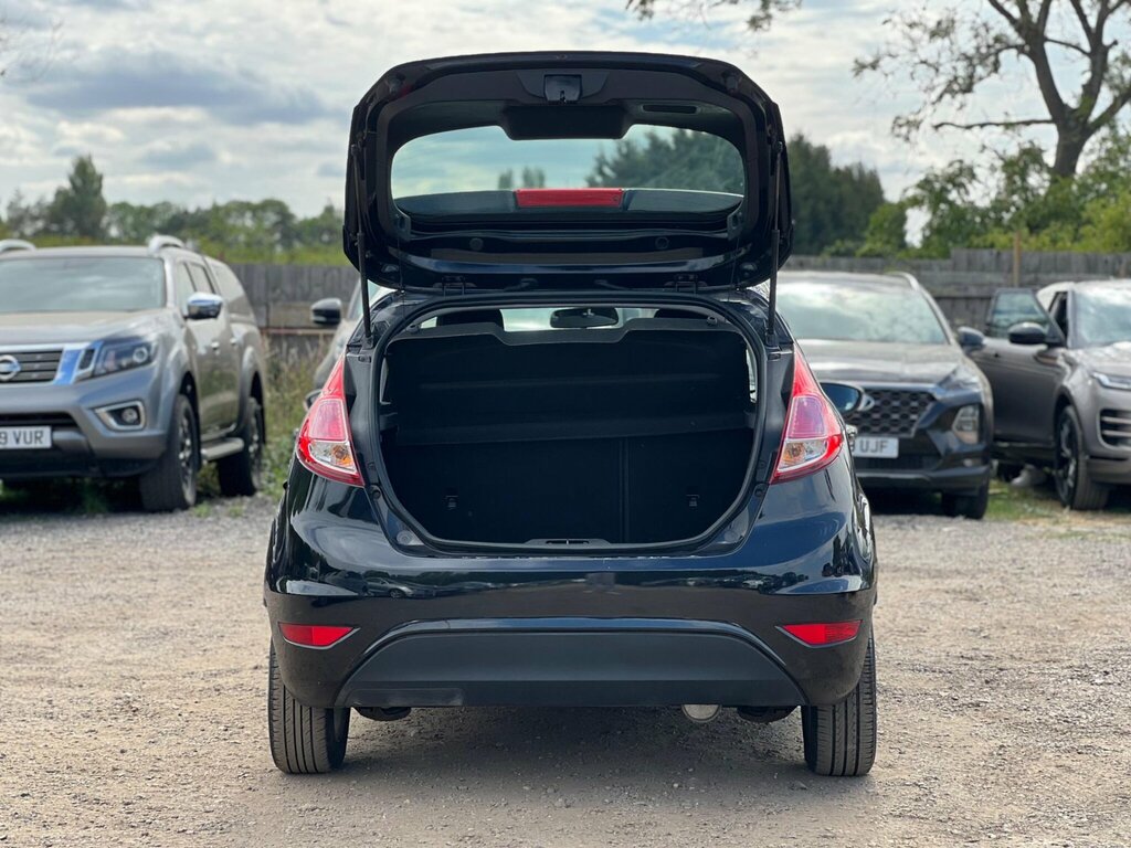 Ford Fiesta 1.6 Ecoboost St-3 Red #8
