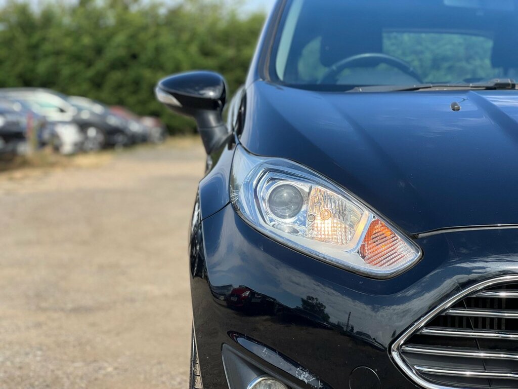 Ford Fiesta 1.6 Ecoboost St-3 Red #21