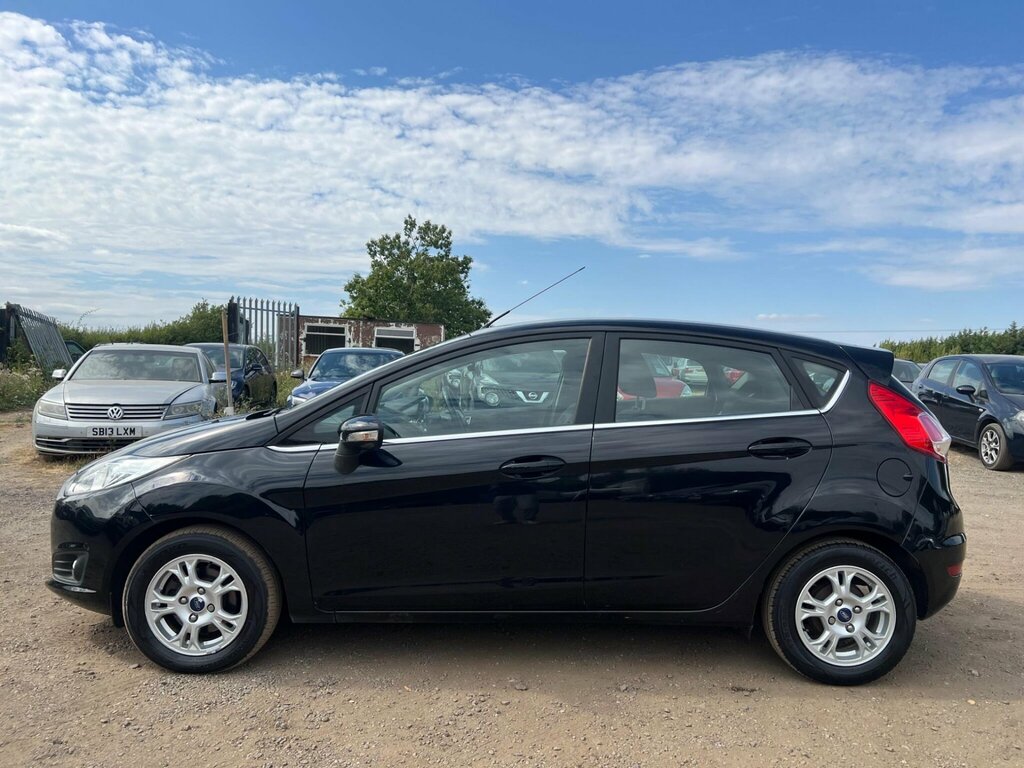 Ford Fiesta 1.6 Ecoboost St-3 Red #15