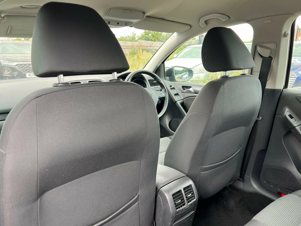 Volkswagen Golf 2.0 Tdi Bluemotion Tech Gt Euro 5 Ss Black #36