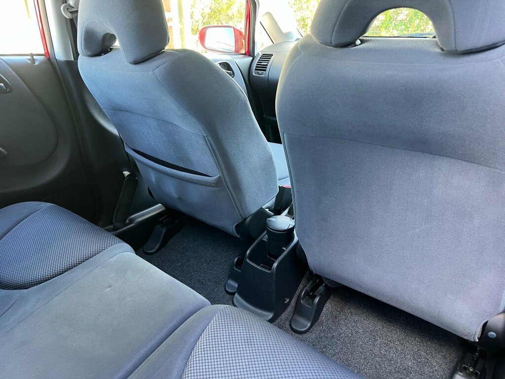 Honda Jazz 1.4 I-dsi Se Silver #24