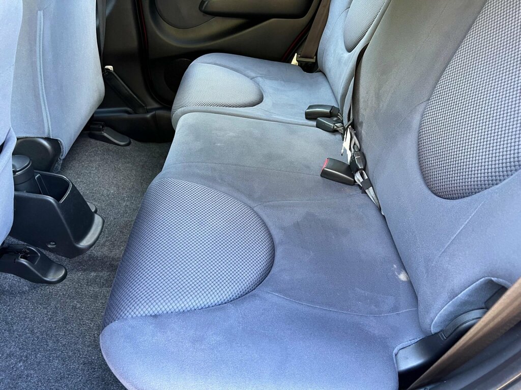 Honda Jazz 1.4 I-dsi Se Silver #29