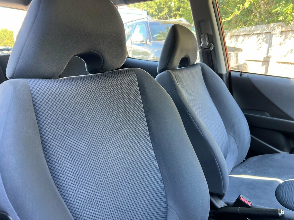 Honda Jazz 1.4 I-dsi Se Silver #22