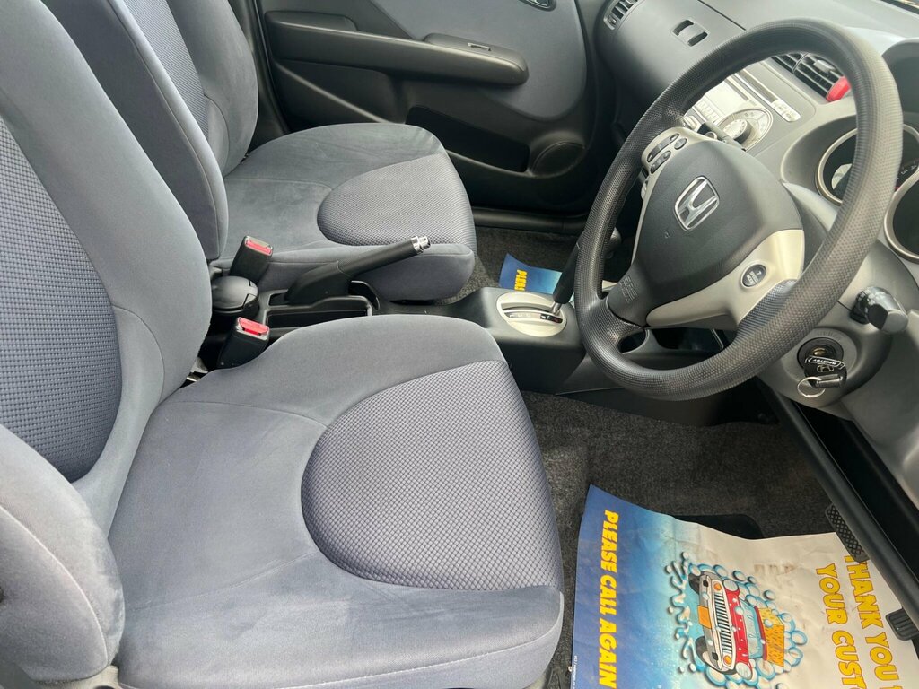 Honda Jazz 1.4 I-dsi Se Cvt-7 Hatchback Black #28