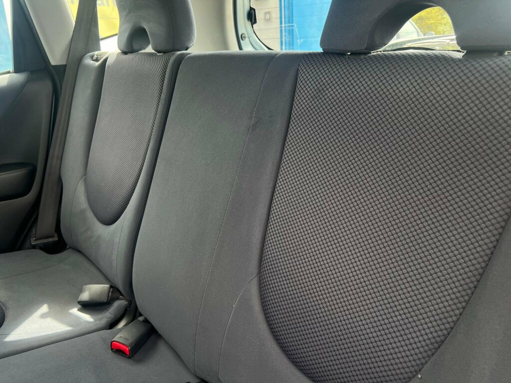 Honda Jazz 1.4 I-dsi Se Cvt-7 Hatchback Black #39