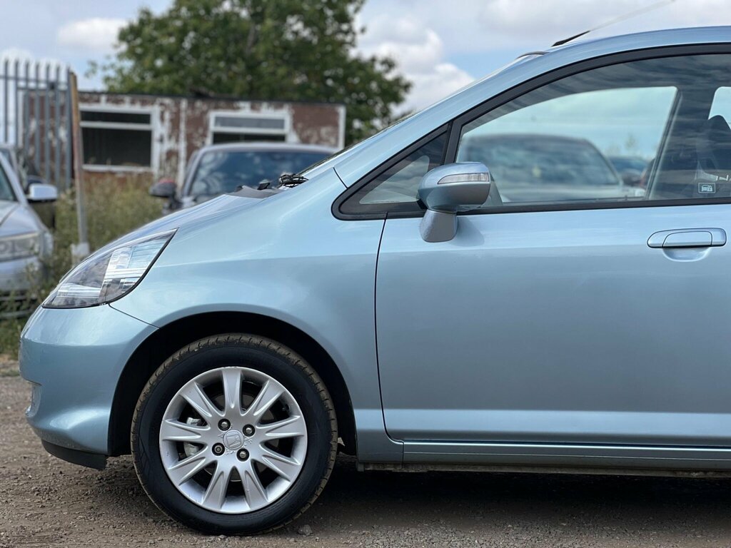 Honda Jazz 1.4 I-dsi Se Cvt-7 Hatchback Black #16
