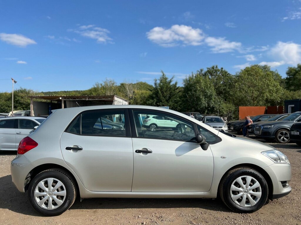 Toyota Auris 1.4 D-4d Tr Blue #10