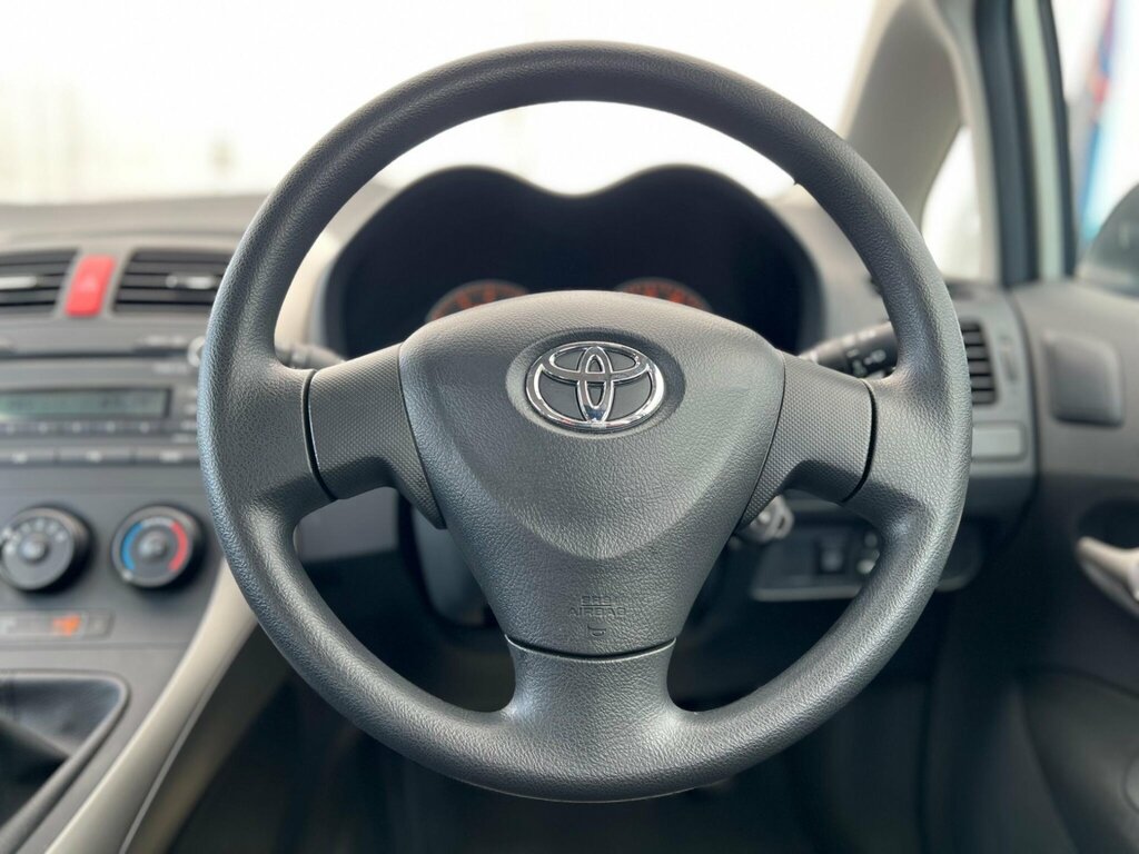 Toyota Auris 1.4 D-4d Tr Blue #43