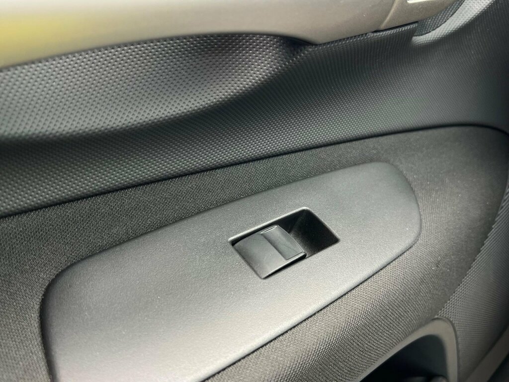 Toyota Auris 1.4 D-4d Tr Blue #48