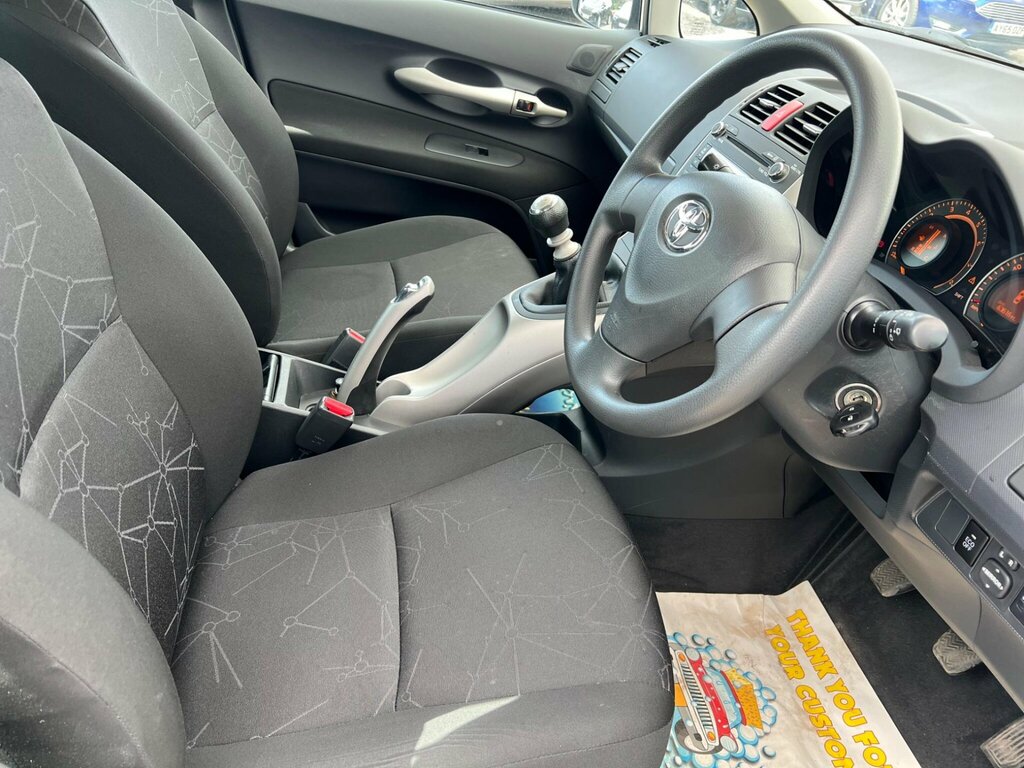 Toyota Auris 1.4 D-4d Tr Blue #26