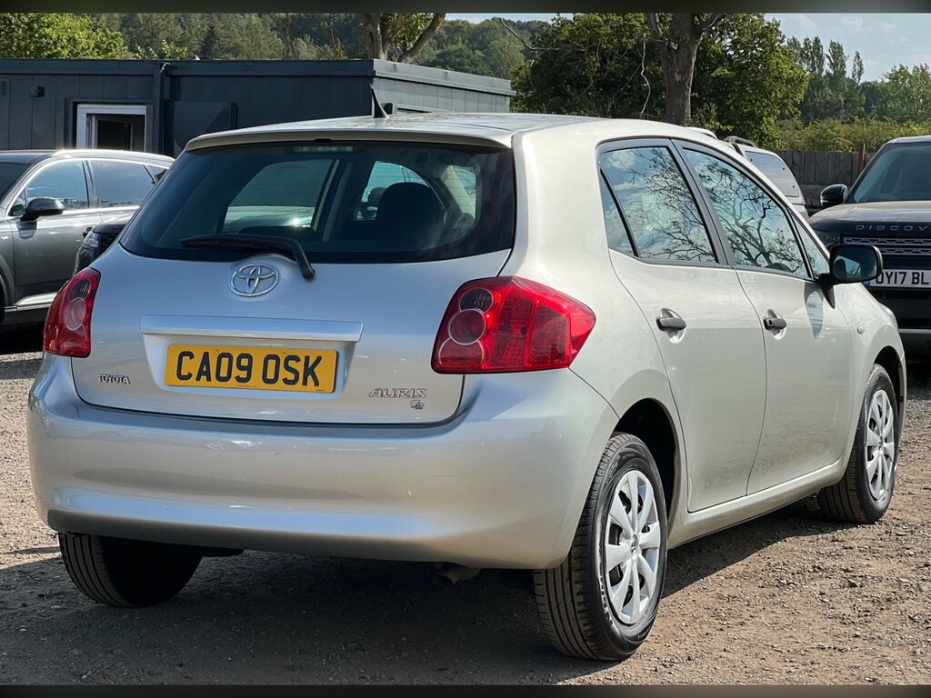 Toyota Auris 1.33 Vvt-i Tr Ss Silver #5