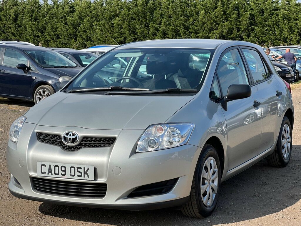 Toyota Auris 1.33 Vvt-i Tr Ss Silver #4