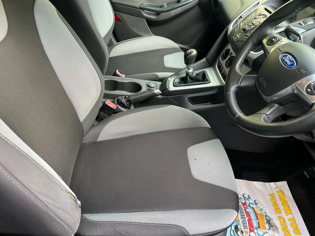 Ford Focus 1.6 Zetec Euro 5 Silver #25