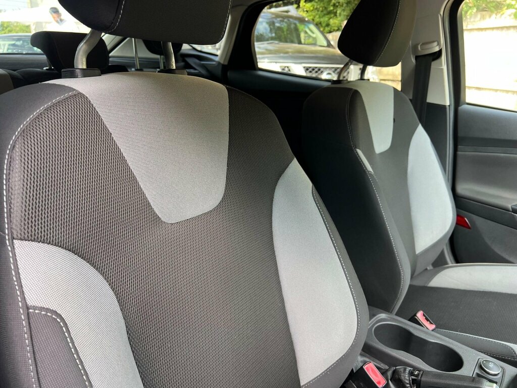 Ford Focus 1.6 Zetec Euro 5 Silver #27