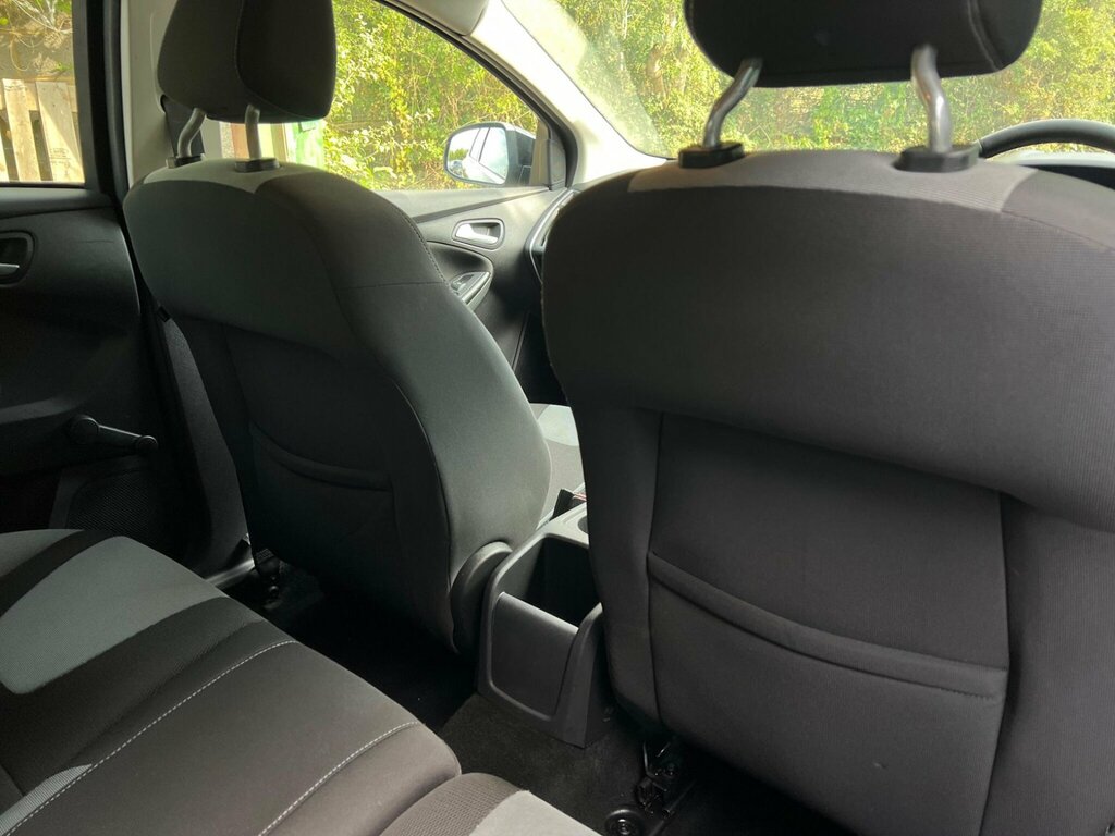 Ford Focus 1.6 Zetec Euro 5 Silver #29