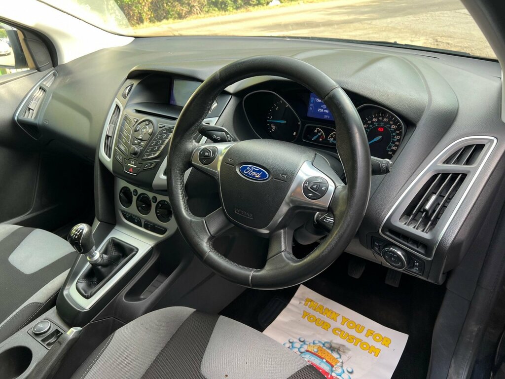Ford Focus 1.6 Zetec Euro 5 Silver #26