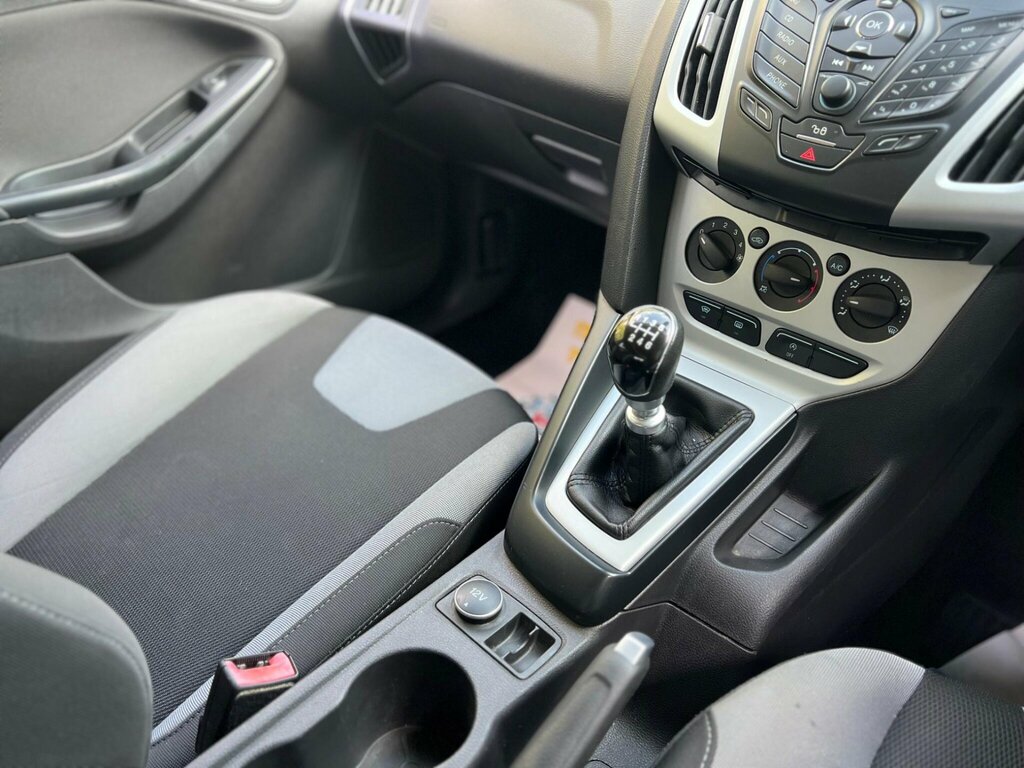 Ford Focus 1.6 Zetec Euro 5 Silver #54