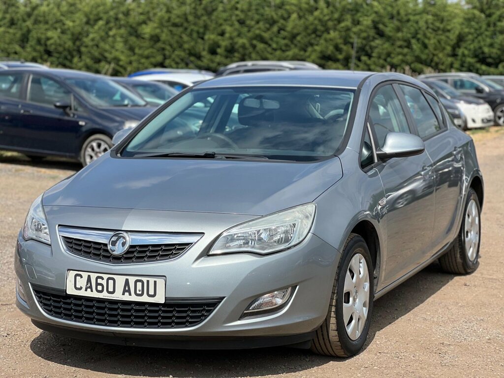 Vauxhall Astra 1.6 16V Exclusiv Euro 5 Silver #4