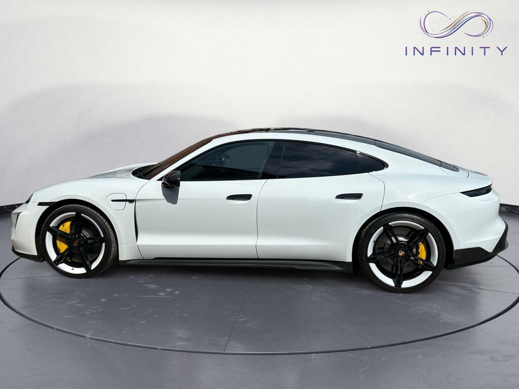 Porsche Taycan Performance Plus 93.4Kwh Turbo S White #3
