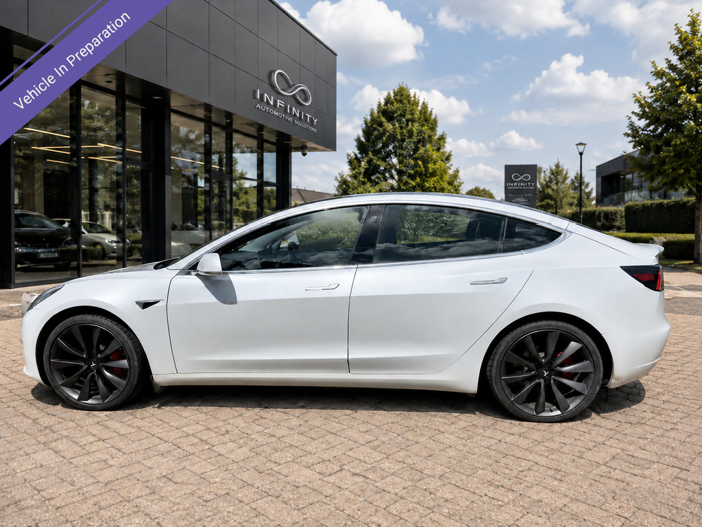 Tesla Model 3 Dual Motor Long Range White #4