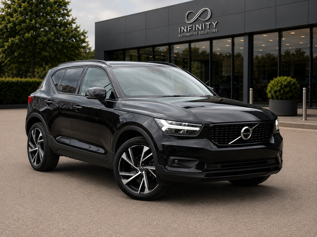 Volvo XC40 2.0 B4 Mhev R-design Pro Black