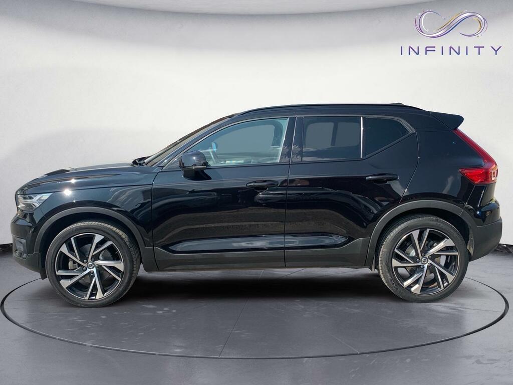 Volvo XC40 2.0 B4 Mhev R-design Pro Black #2