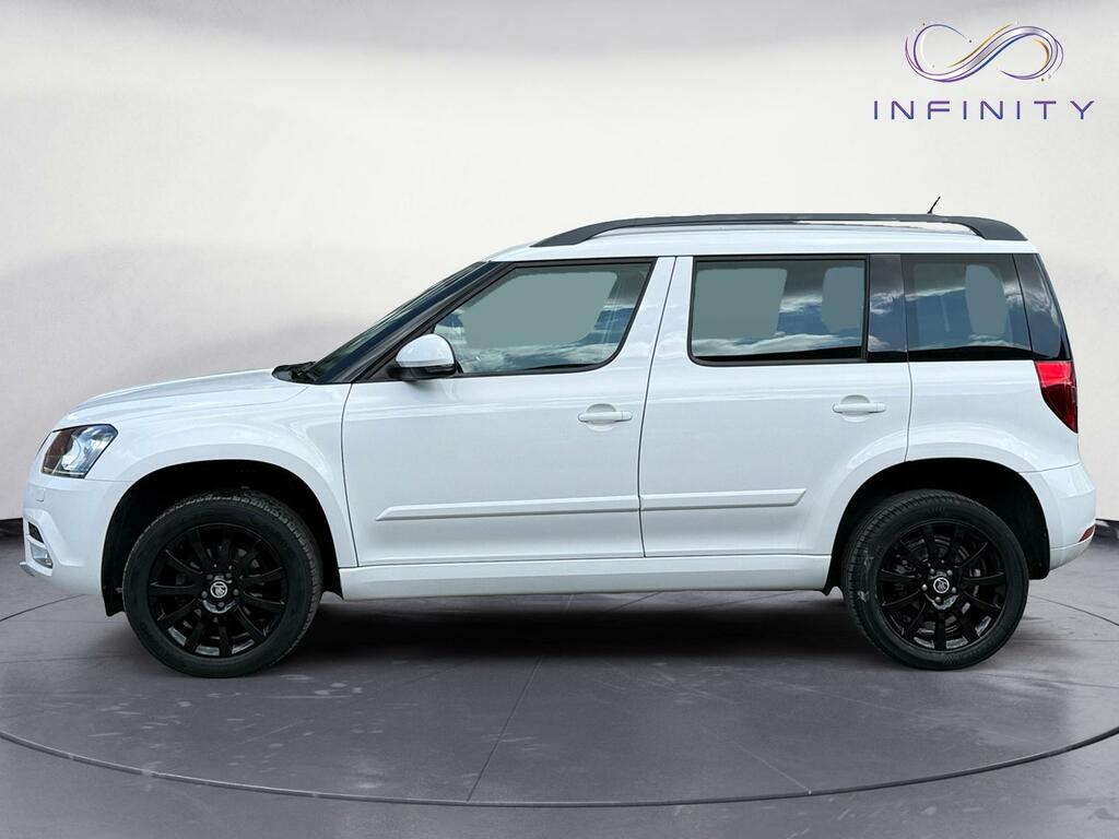 Skoda Yeti 1.2 Tsi Se L White #2