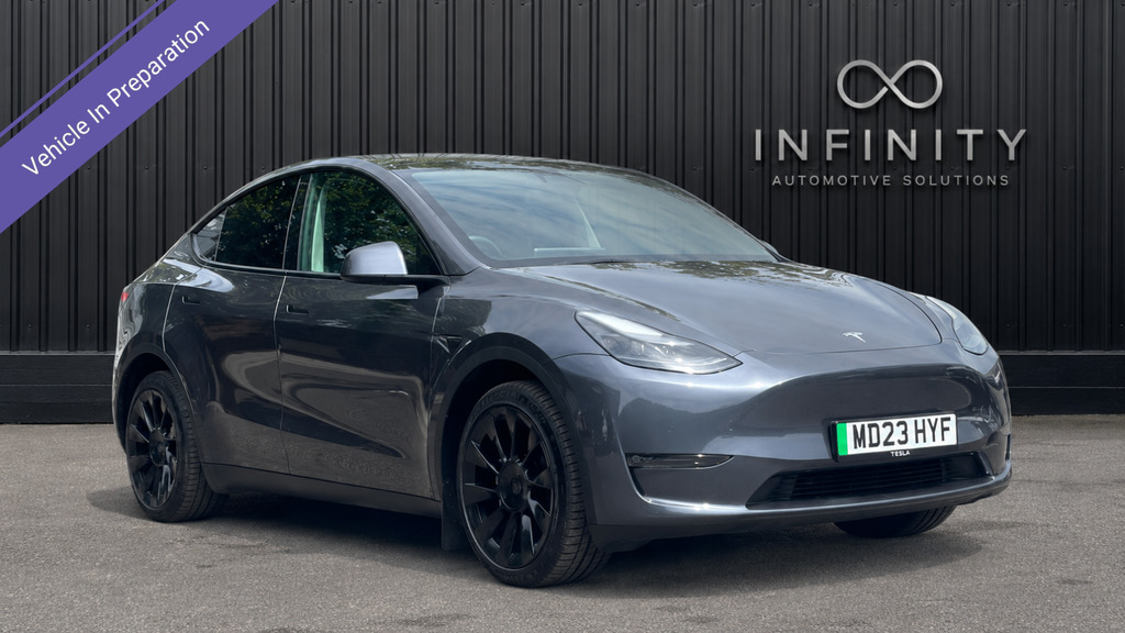 Tesla Model Y Dual Motor Long Range Grey