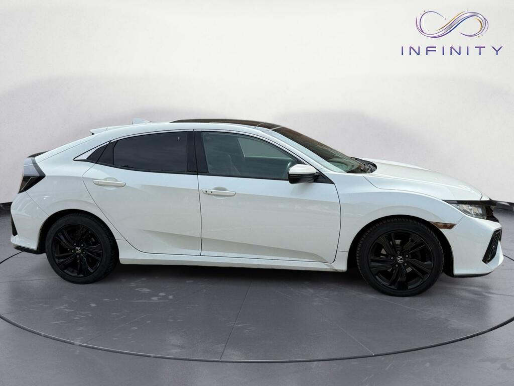 Honda Civic 1.0 Vtec Turbo Ex White #2