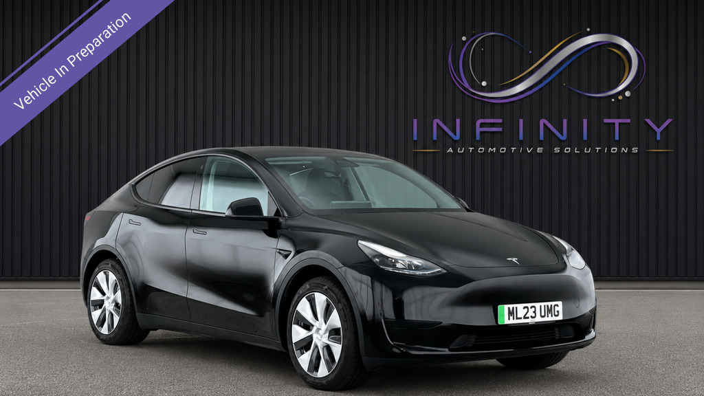 Tesla Model Y Dual Motor Long Range Black