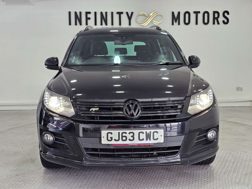 Volkswagen Tiguan R-line Tdi Bluemotion Technology 4Motion GJ63CWC Black #6