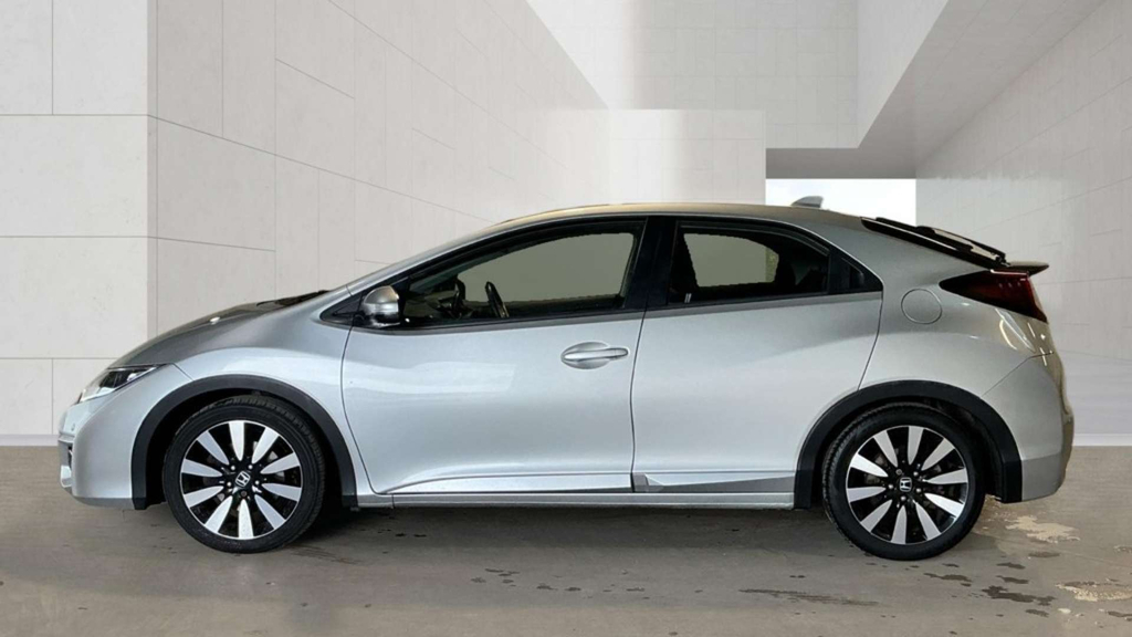 Honda Civic I-vtec Se #6