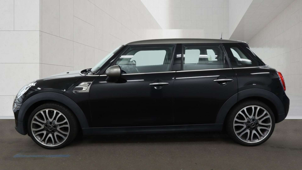 Mini Hatch Cooper Seven WG67YPN Black #6
