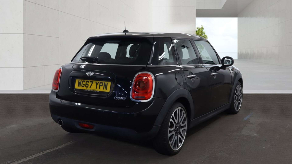 Mini Hatch Cooper Seven WG67YPN Black #4