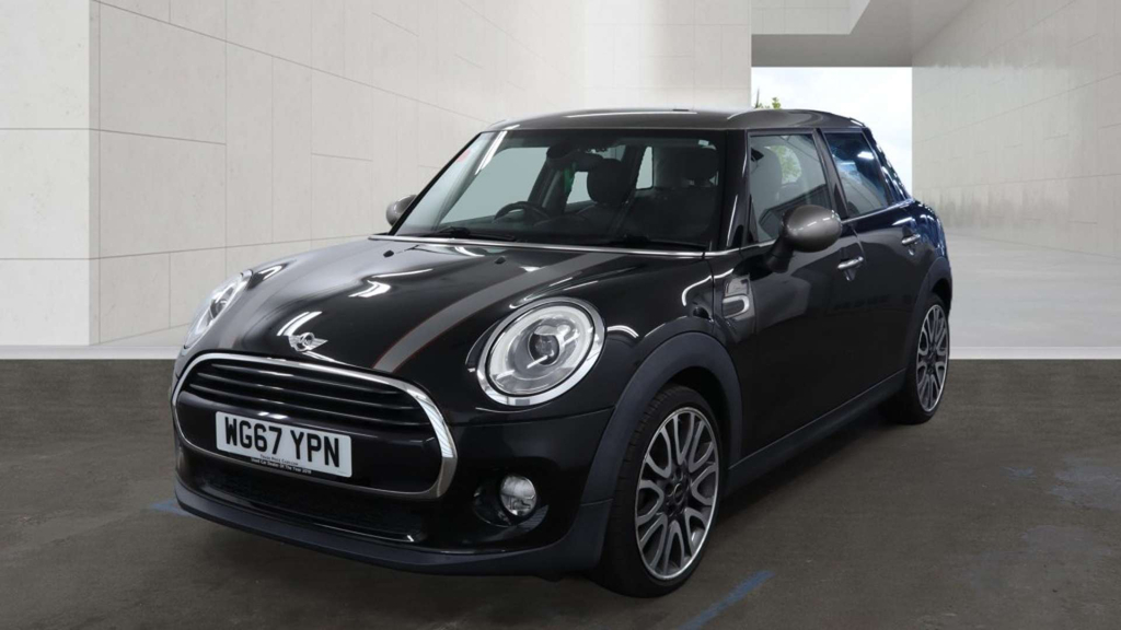 Mini Hatch Cooper Seven WG67YPN Black #2
