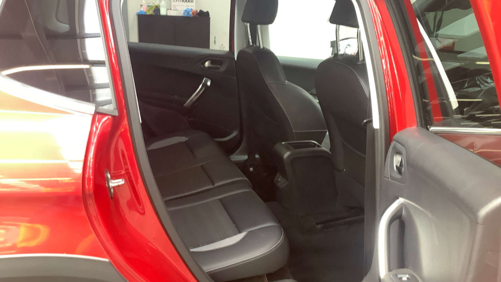 Peugeot 2008 1.2 Puretech Allure Euro 6 White #12
