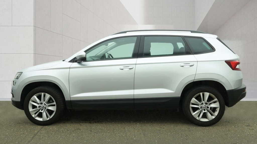 Skoda Karoq 1.5 Tsi Act Sportline Dsg Euro 6 Ss Black #6