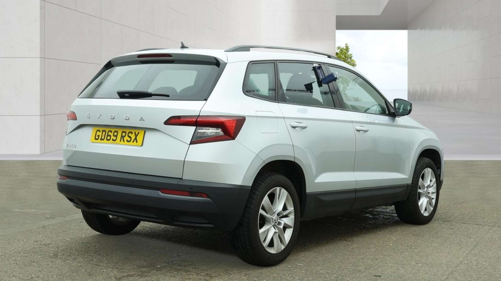 Skoda Karoq 1.5 Tsi Act Sportline Dsg Euro 6 Ss Black #4