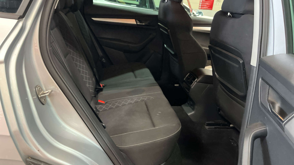 Skoda Karoq 1.5 Tsi Act Sportline Dsg Euro 6 Ss Black #8