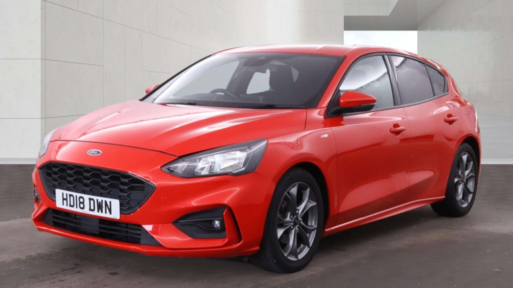 Ford Focus St-line HD18DWN Red #2