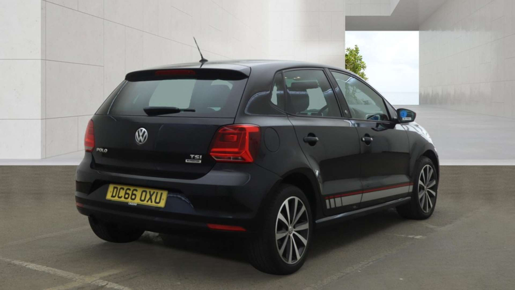 Volkswagen Polo Beats Tsi Black #4