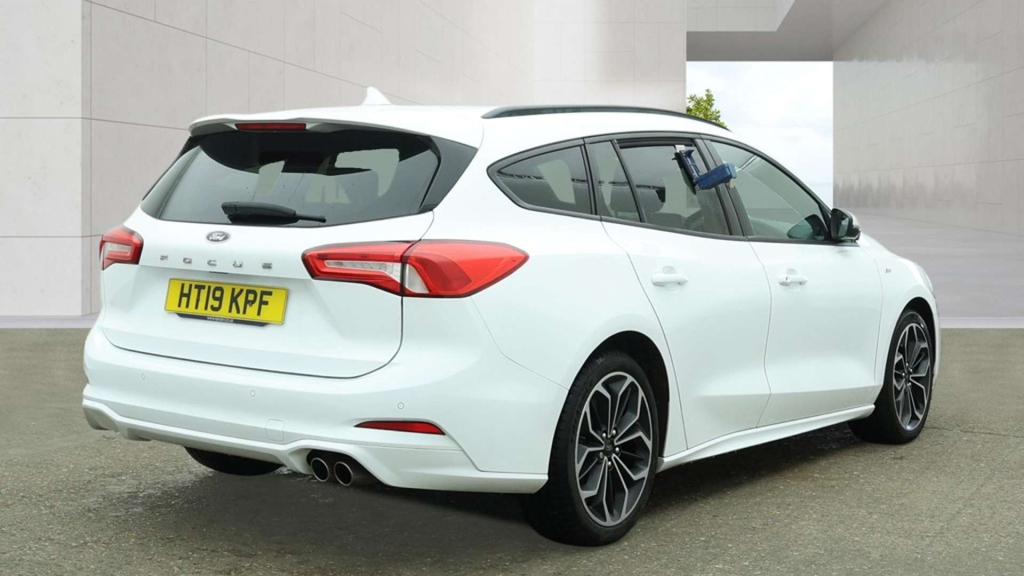 Ford Focus St-line X HT19KPF White #4