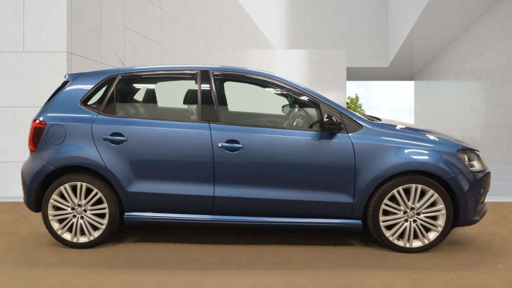 Volkswagen Polo Bluegt #5