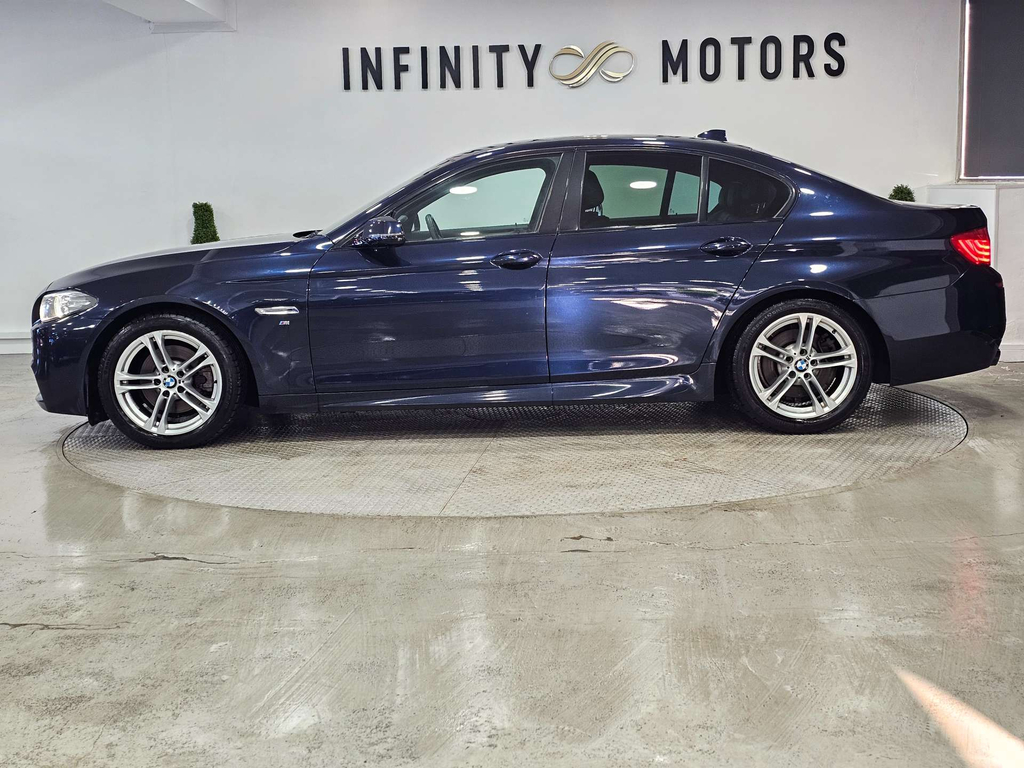 BMW 5 Series Saloon 518D Se Mot February 2025 Full Service Black #16