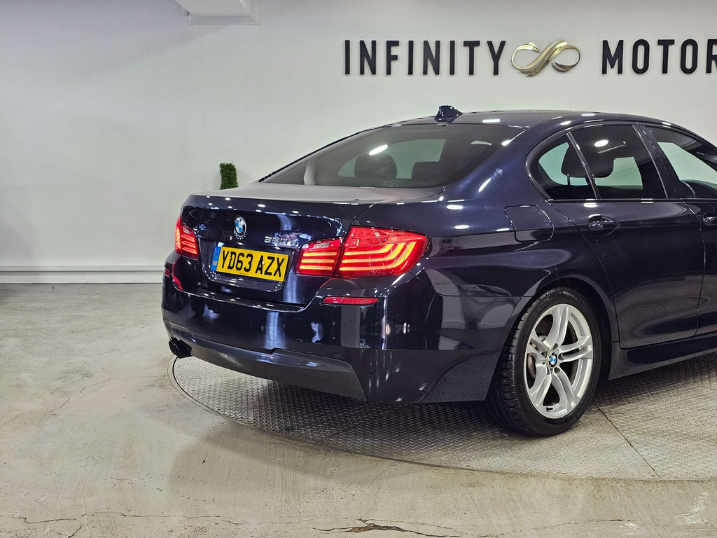 BMW 5 Series Saloon 518D Se Mot February 2025 Full Service Black #30