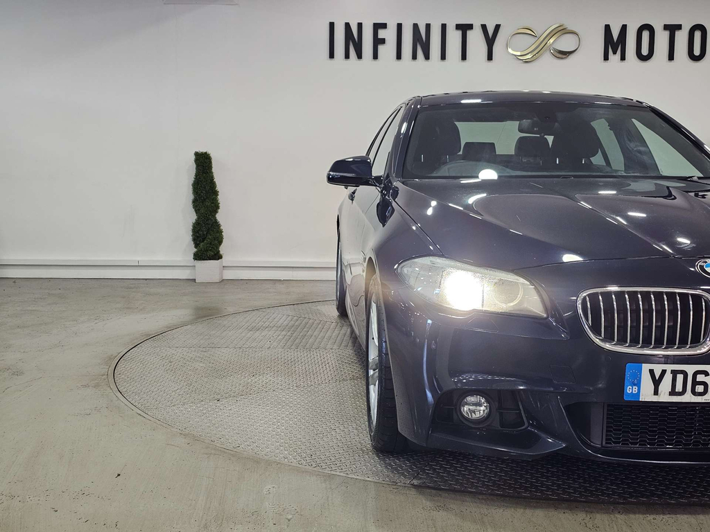 BMW 5 Series Saloon 518D Se Mot February 2025 Full Service Black #12